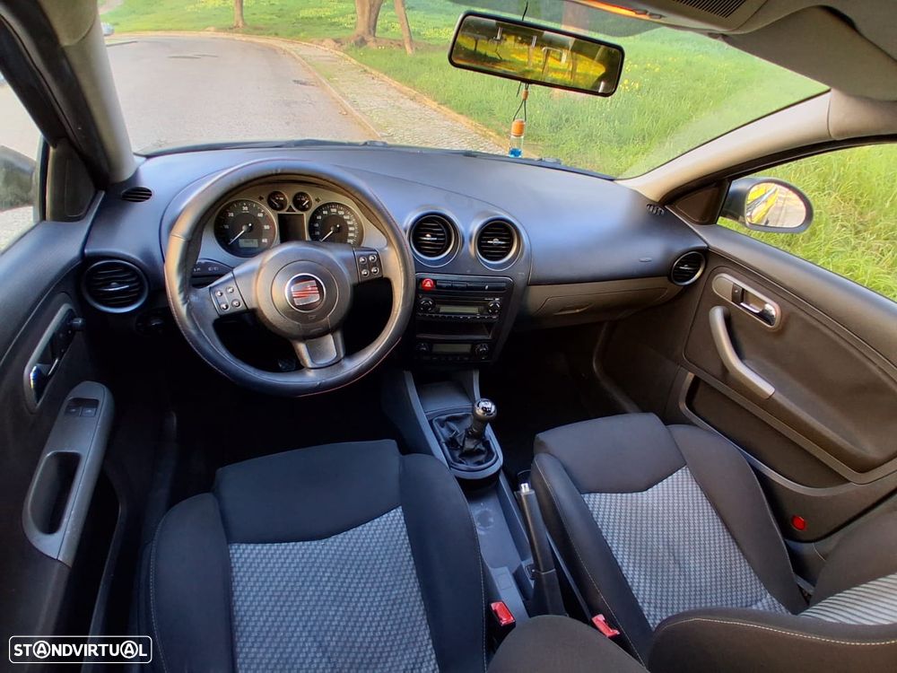 SEAT Ibiza 1.4 TDI Sport DPF - 12