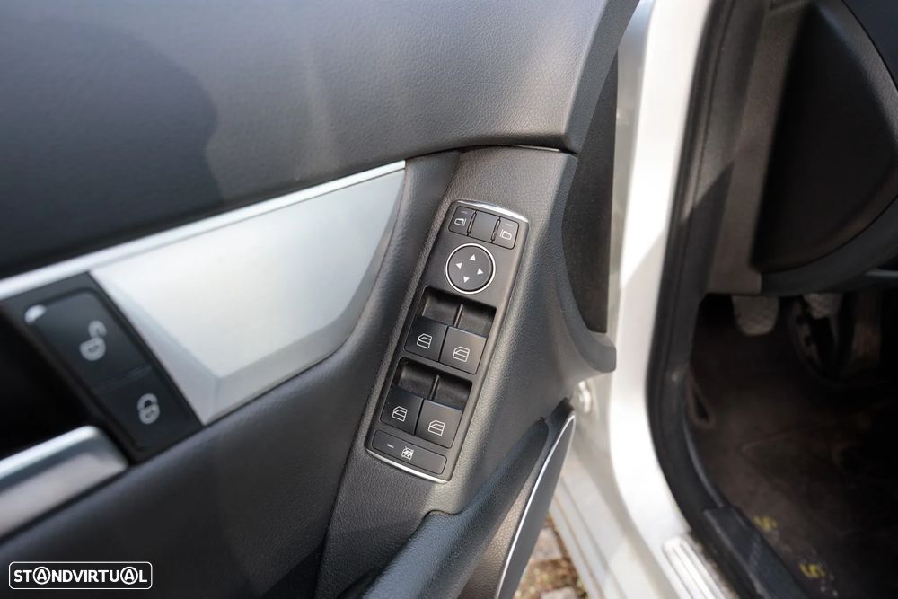 Mercedes-Benz C 220 Station CDI DPF (BlueEFFICIENCY) Avantgarde - 18