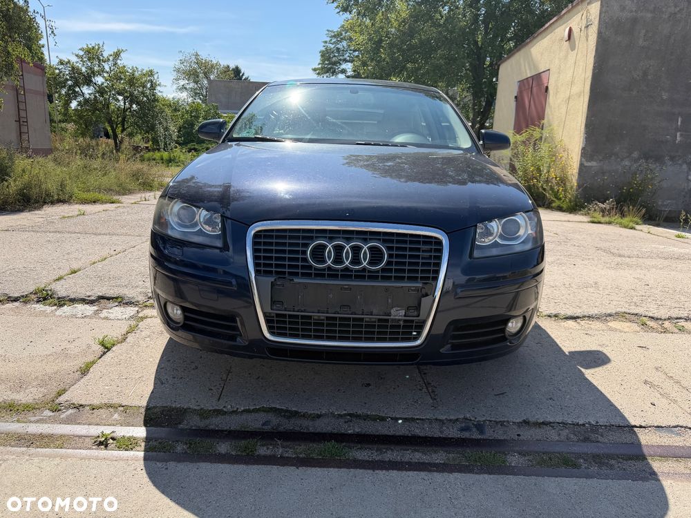 Audi A3 3-drzwiowe 2.0 FSI Ambiente - 6