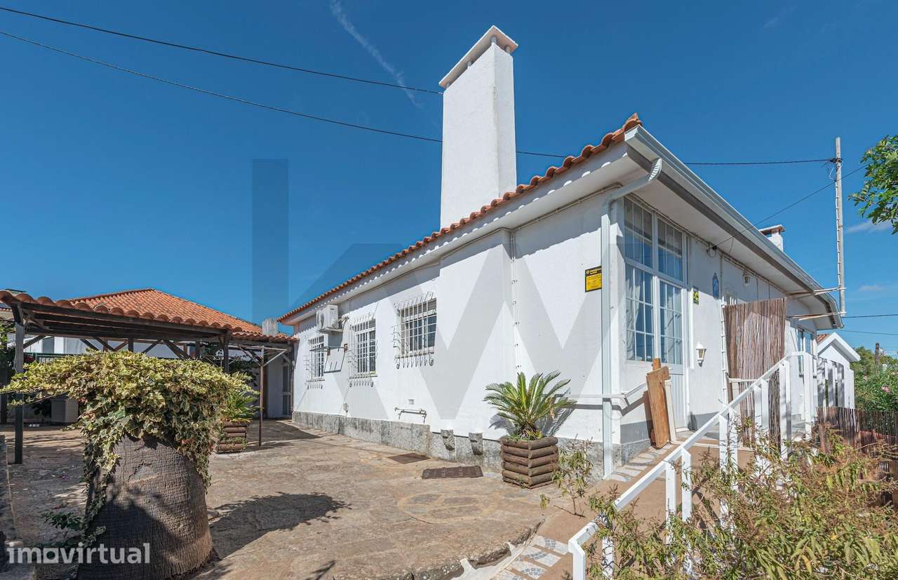 Moradia T4 no Livramento | São João do Estoril | Lote de 603 m2 | ABC - Grande imagem: 3/39
