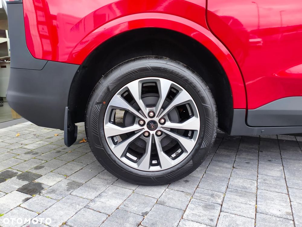 Ford Tourneo Courier 1.0 EcoBoost Titanium - 32