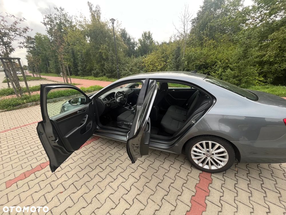 Volkswagen Jetta 1.4 TSI BMT Comfortline - 4