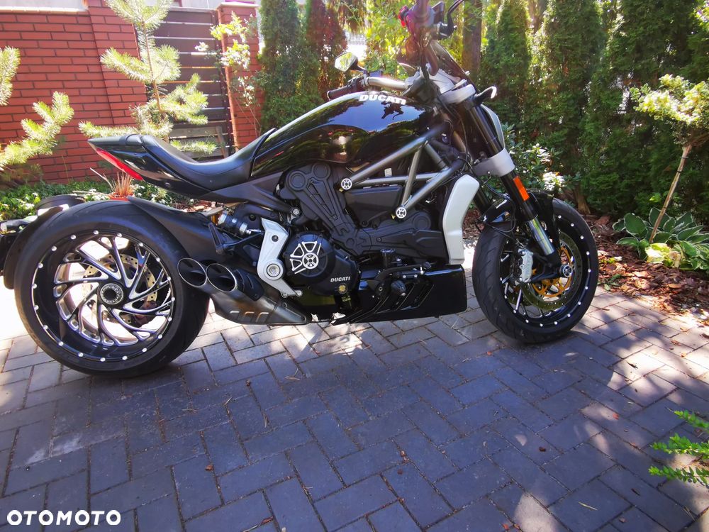 Ducati Diavel - 15