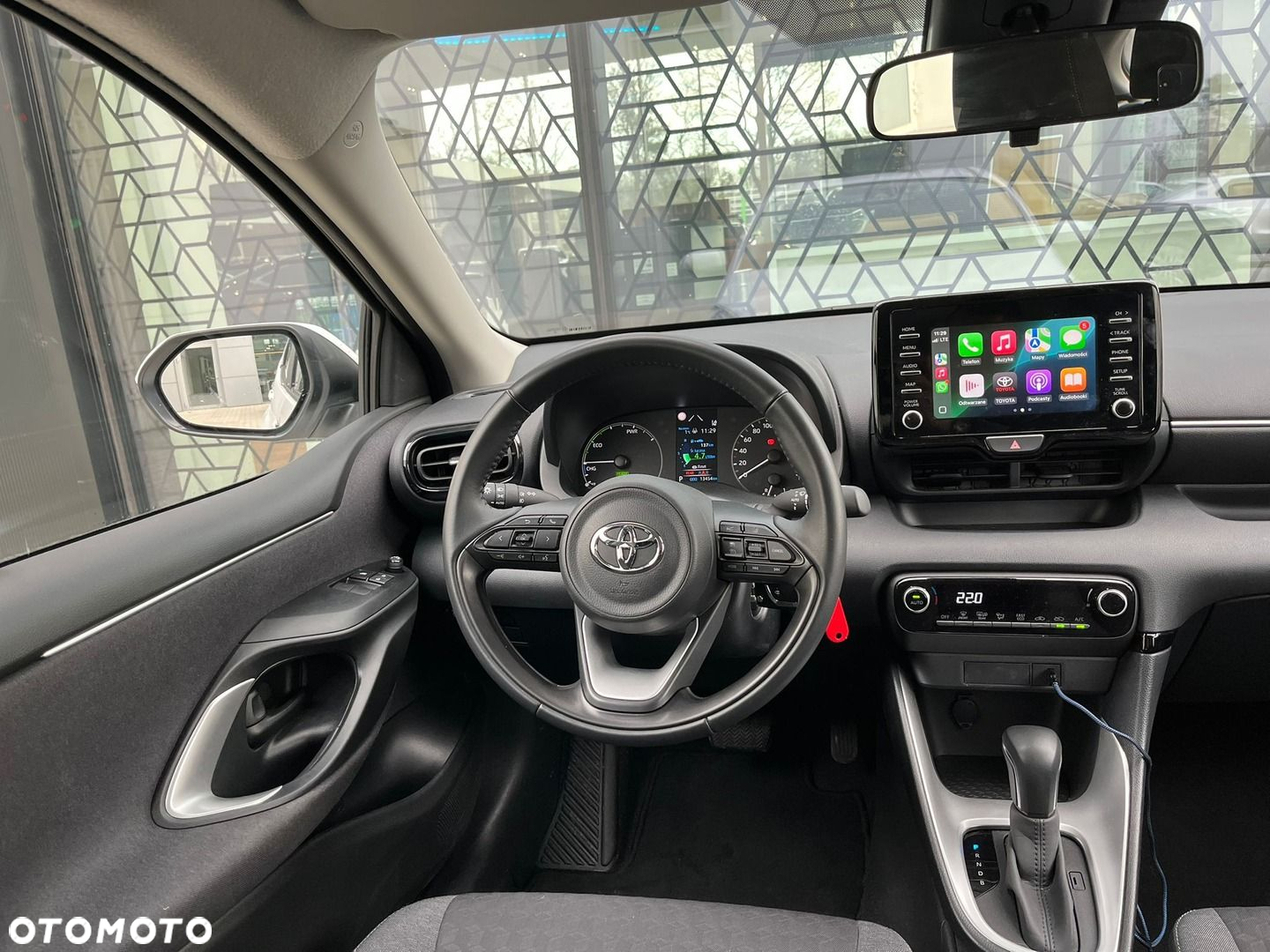 Toyota Yaris - 5