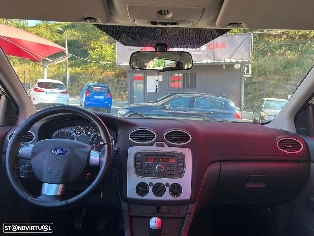 Ford Focus SW 1.6 TDCi Titanium - 15