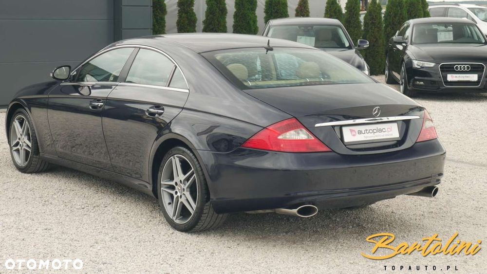 Mercedes-Benz CLS - 6