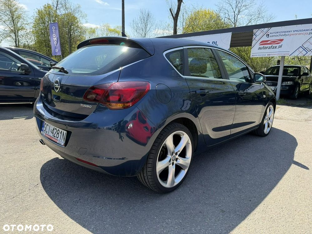 Opel Astra 1.4 Turbo Innovation - 12