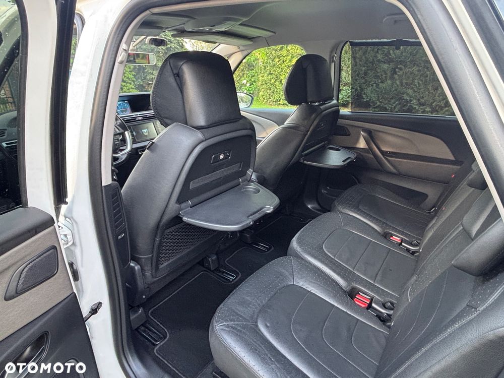 Citroën C4 Picasso BlueHDi 150 Exclusive - 26