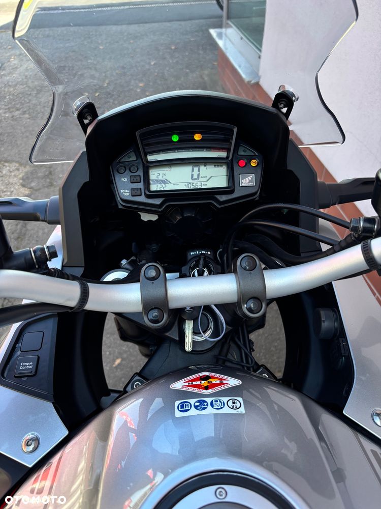 Honda VFR - 17