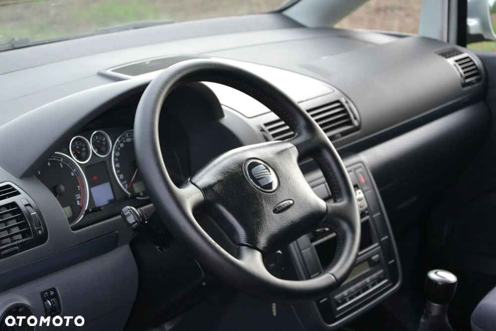 Seat Alhambra 2.0i Comfort - 35