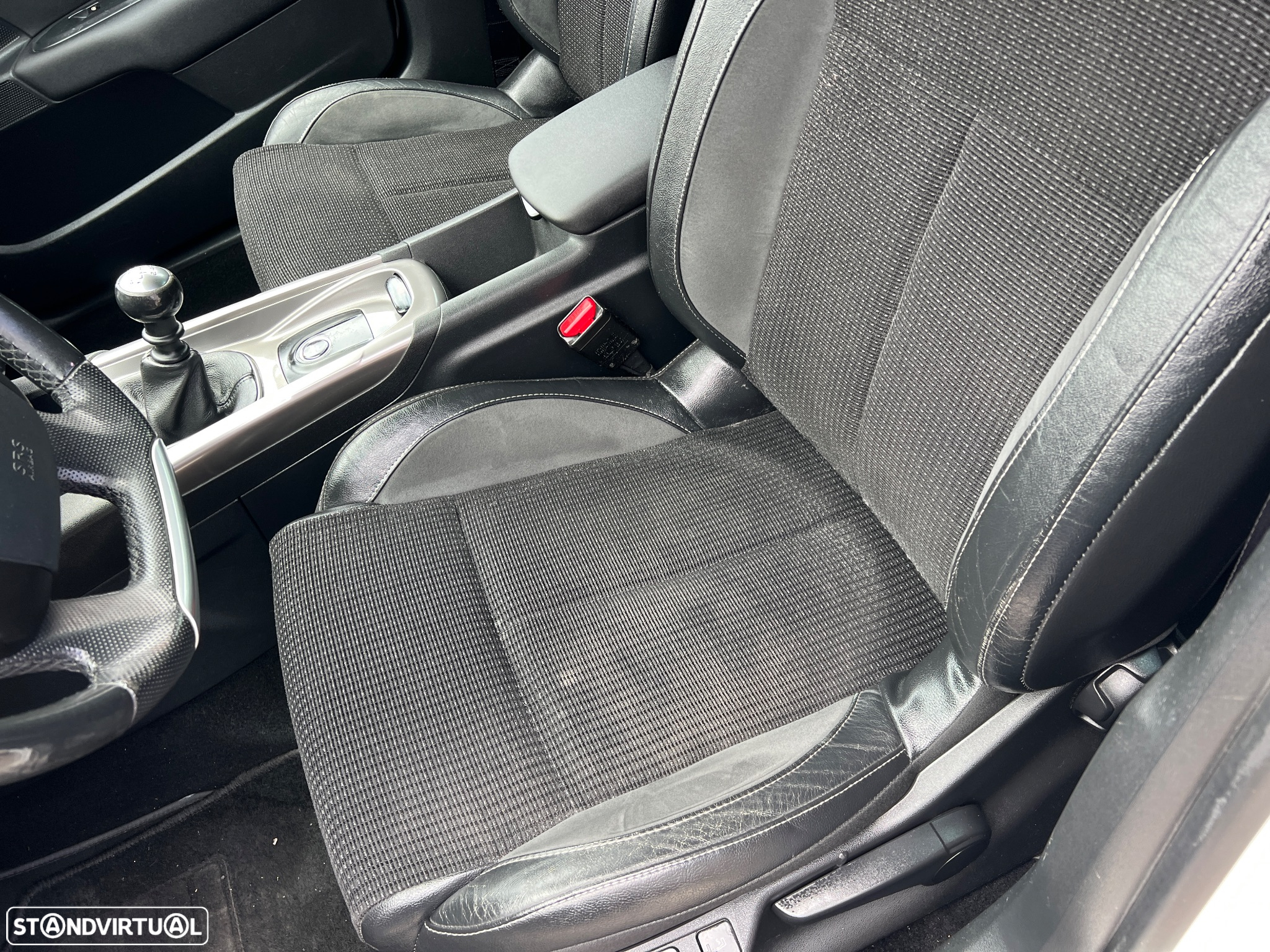 Citroën C4 1.6 BlueHDi Shine - 11