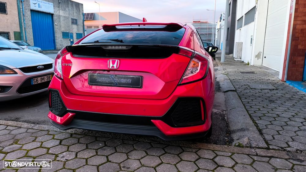 Honda Civic 1.0 i-VTEC Executive Premium - 15