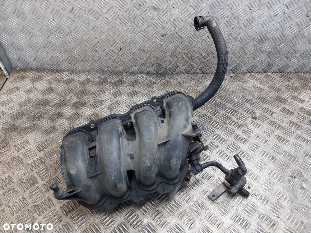 KOLEKTOR SSĄCY PEUGEOT 207 I 1.4 16V V754435580 V754196180 V753981180 - 2