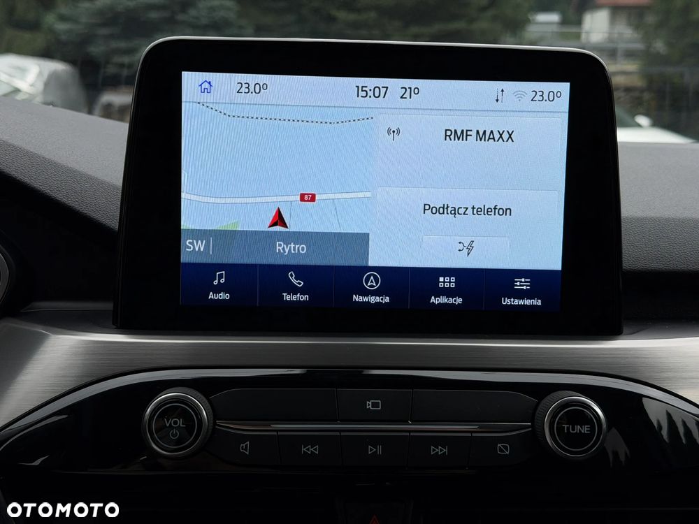 Ford Kuga 2.5 Duratec FHEV 4x4 TITANIUM X - 23