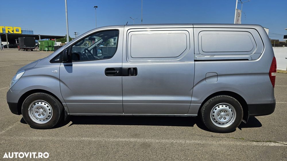Hyundai H-1 Cargo teilverglast DF - 7