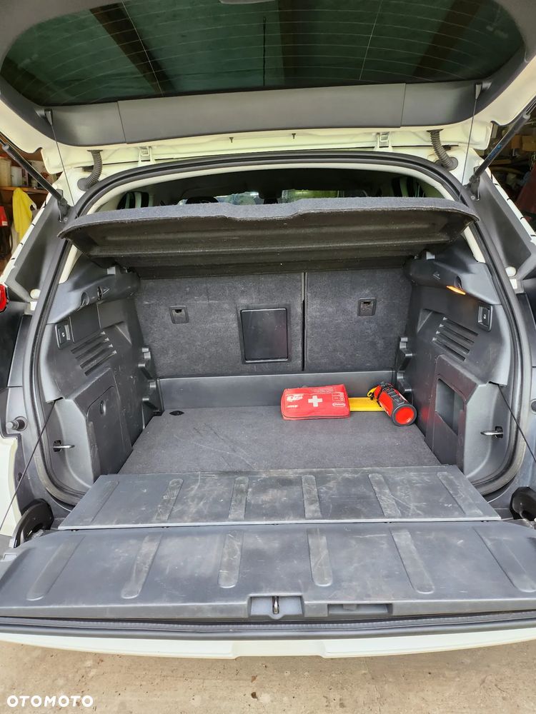 Peugeot 3008 e-HDi 115 ETG6 Stop&Start Allure - 16