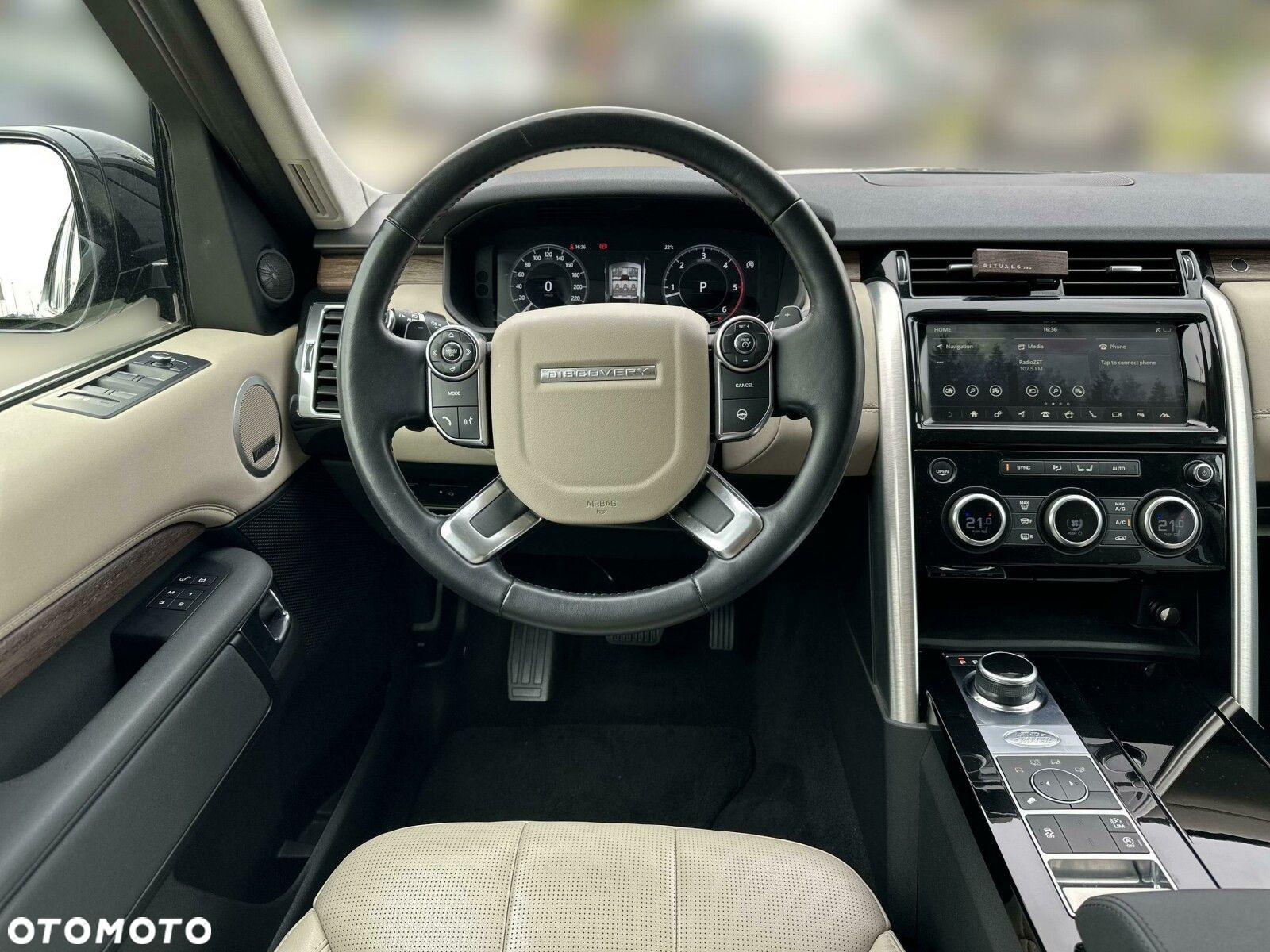 Land Rover Discovery - 15
