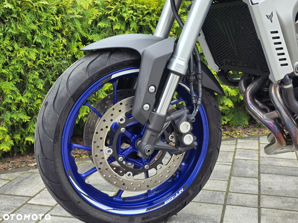 Yamaha MT - 29