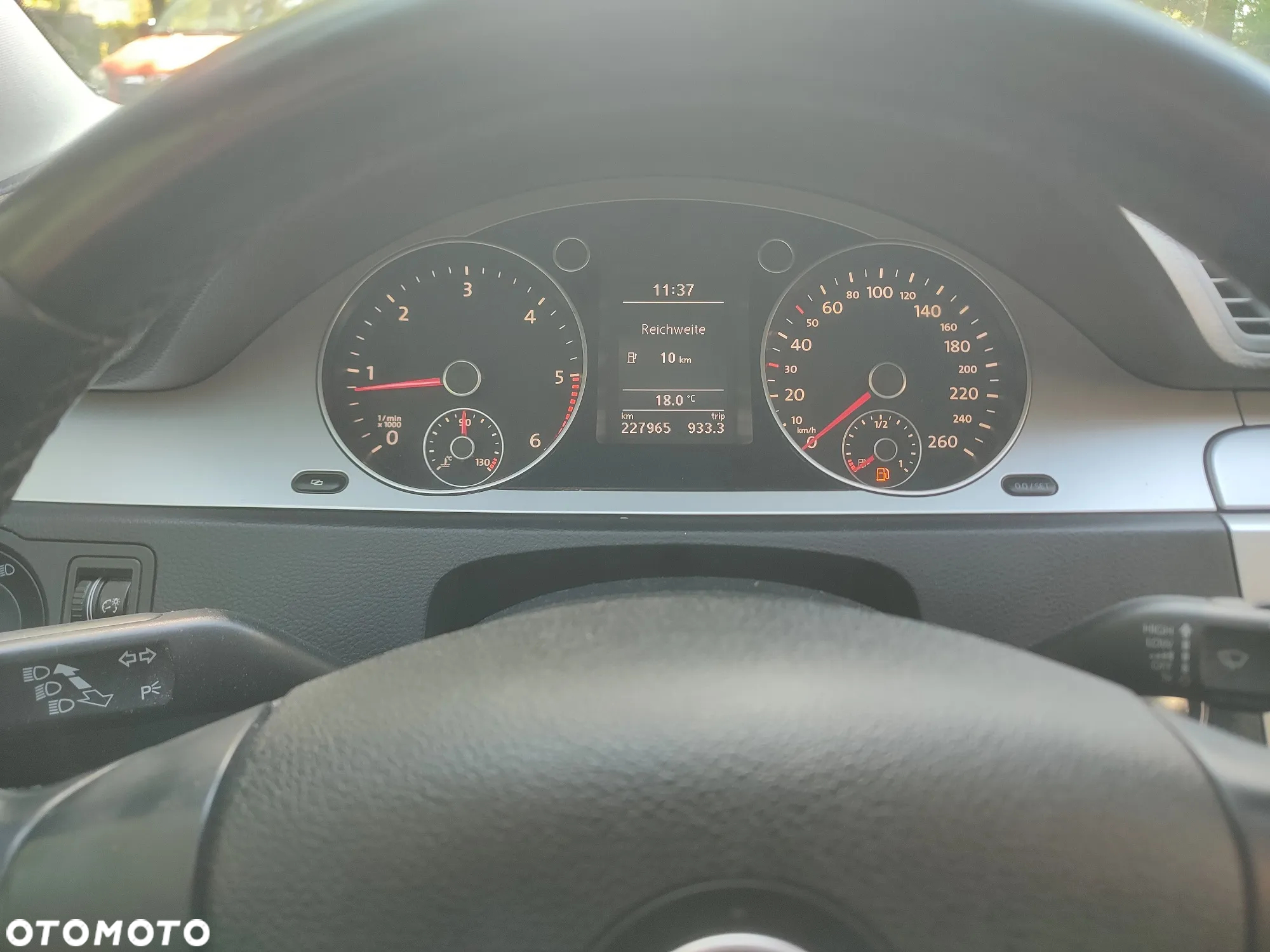 Volkswagen Passat 2.0 TDI BMT Comfortline - 11