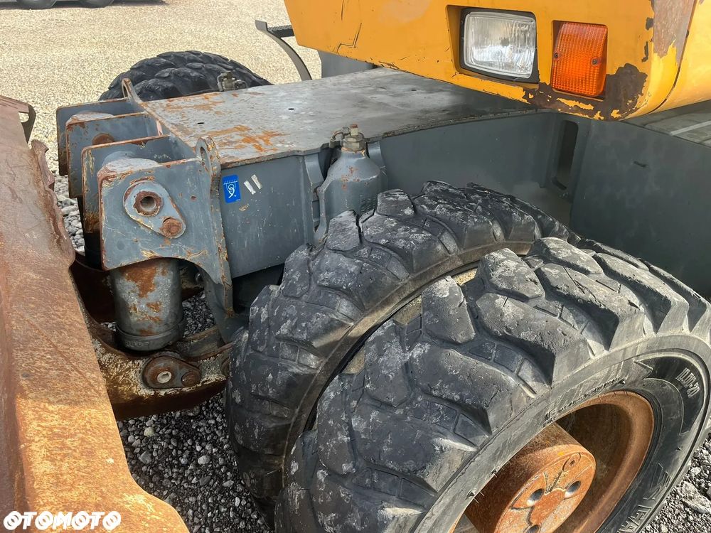 Liebherr A 900 C / 2007 / 10800 godzin / 2 łyżki / pług / podpory ? Import Francja - 8