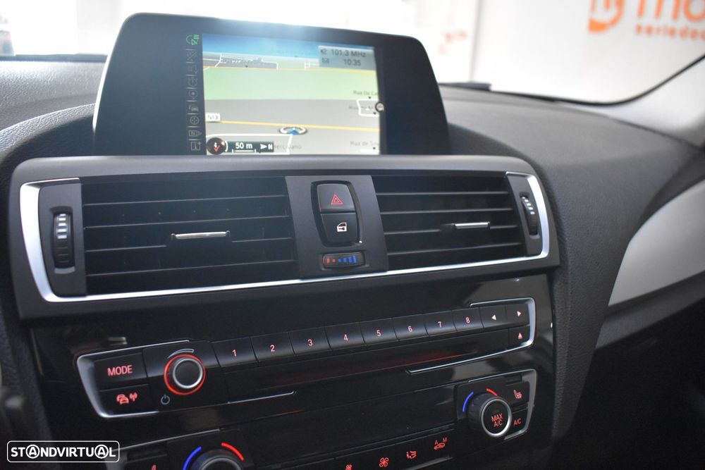 BMW 116 d Advantage Auto - 30