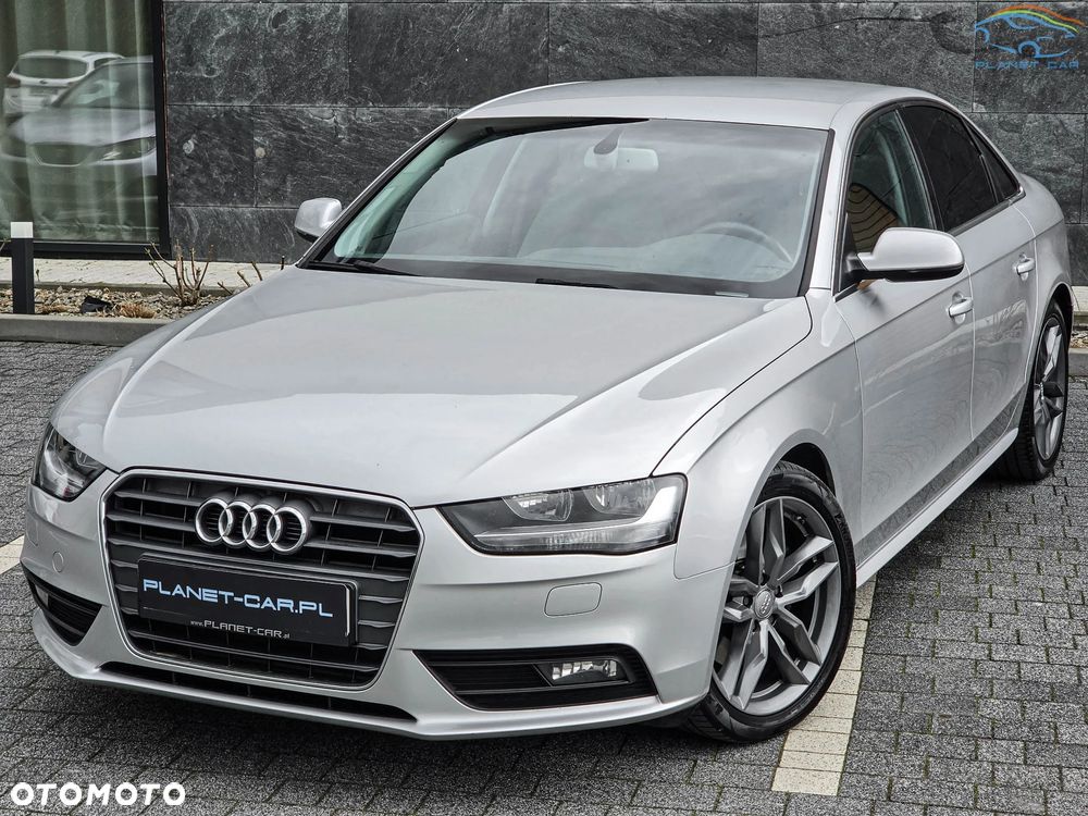 Audi A4 Limousine 2012 photo 4