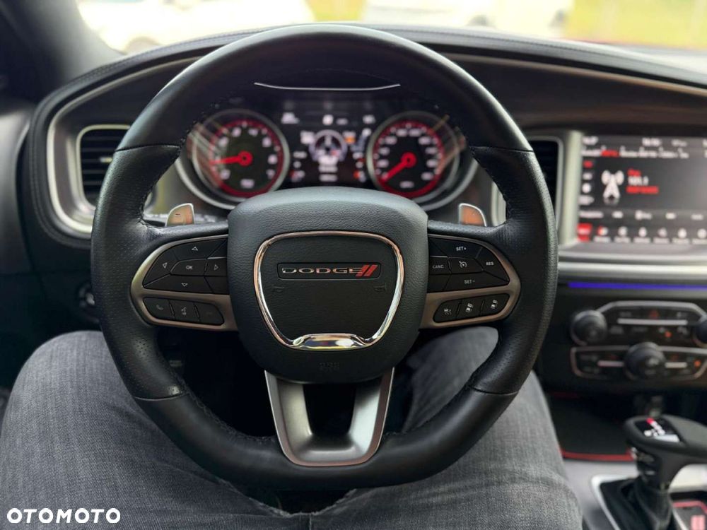 Dodge Charger - 7