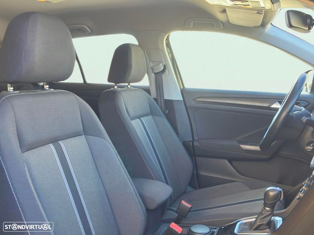VW T-Roc - 14