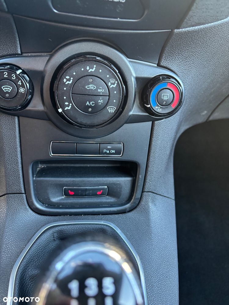 Ford Fiesta - 14