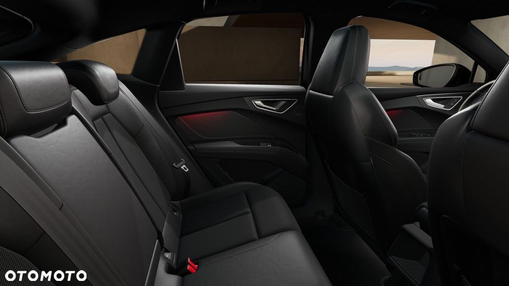 Audi Q4 Sportback e-tron - 12