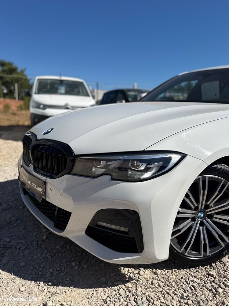 BMW 318 d Aut. M Sport - 16