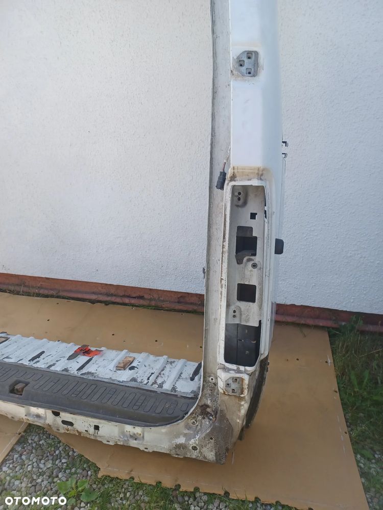 ĆWIARTKA PAS TYLNIN RENAULT MASTER III - 5