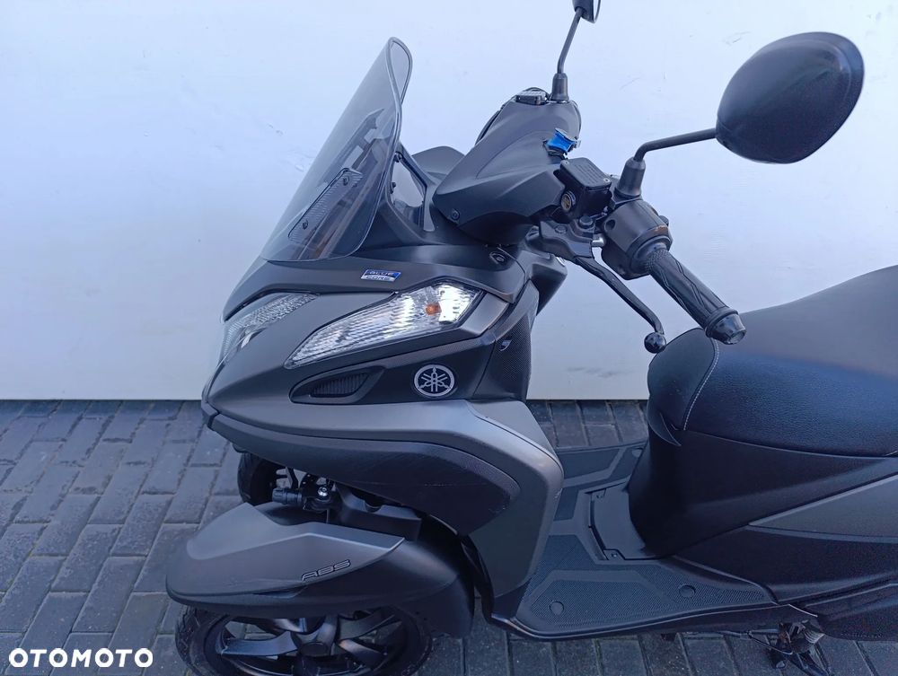 Yamaha Tricity - 11