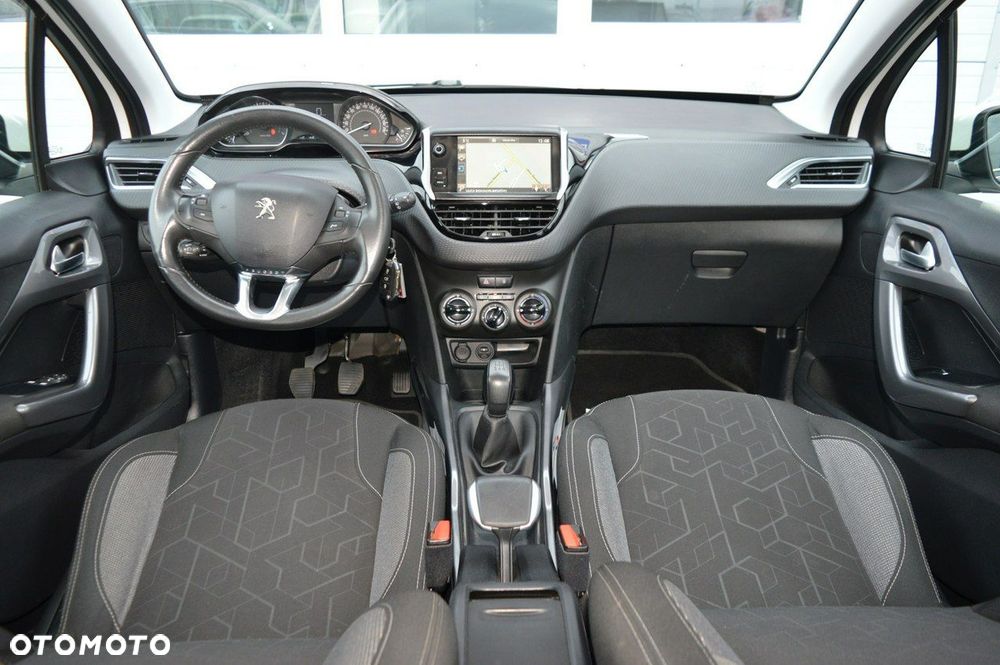 Peugeot 2008 1.2 Pure Tech Access - 22