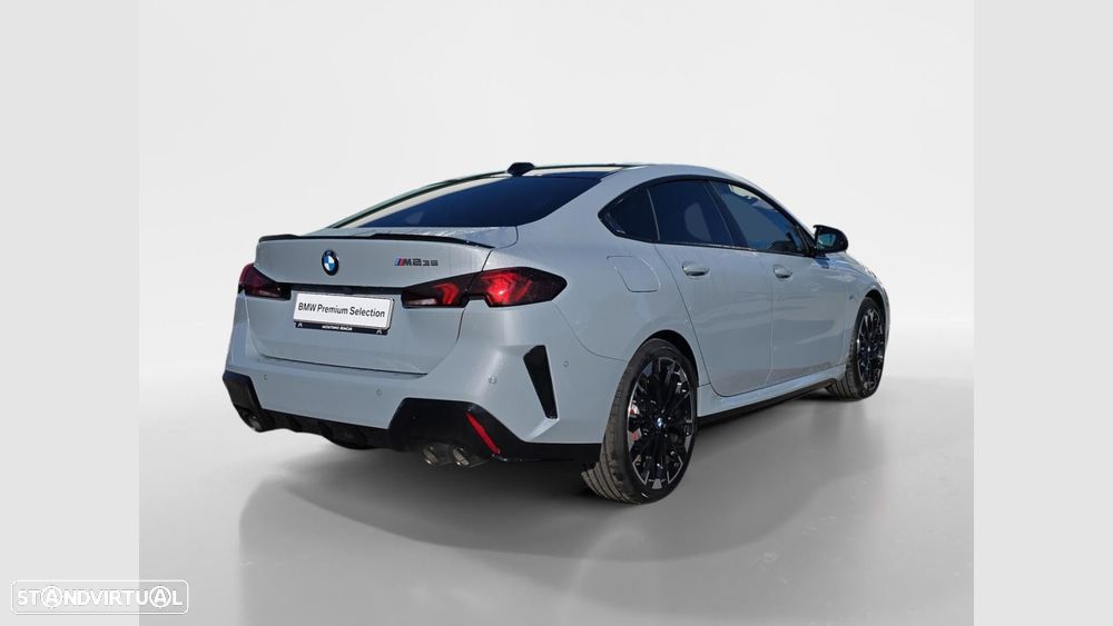 BMW M235i Gran Coupé - 4