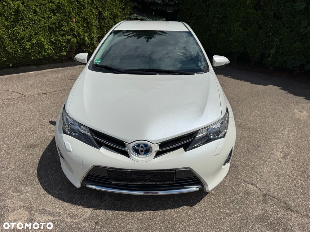 Toyota Auris - 12
