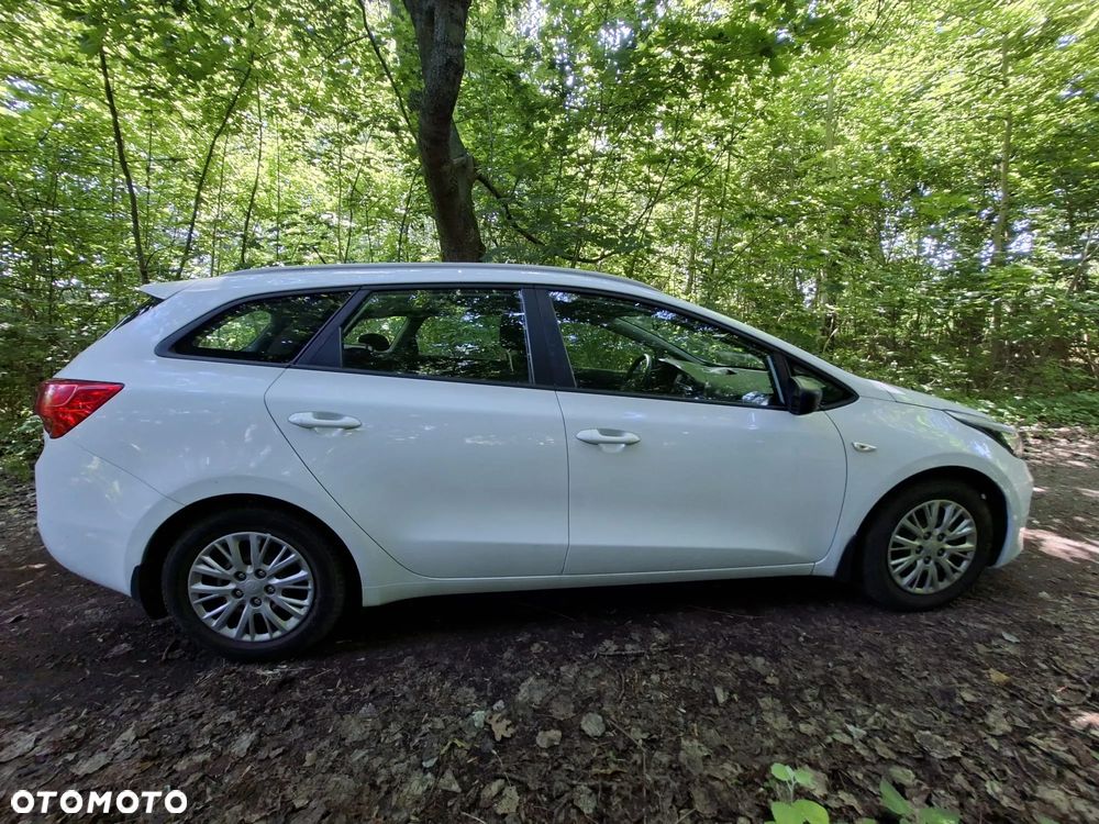 Kia Ceed 1.4 L - 7