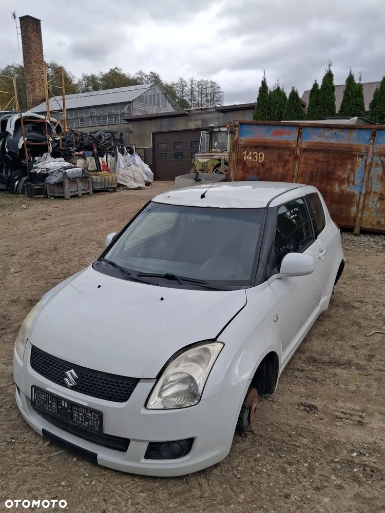 Suzuki Swift 05 1.3 N13A lakier ZNL drzwi maska zderzak szyba - 2