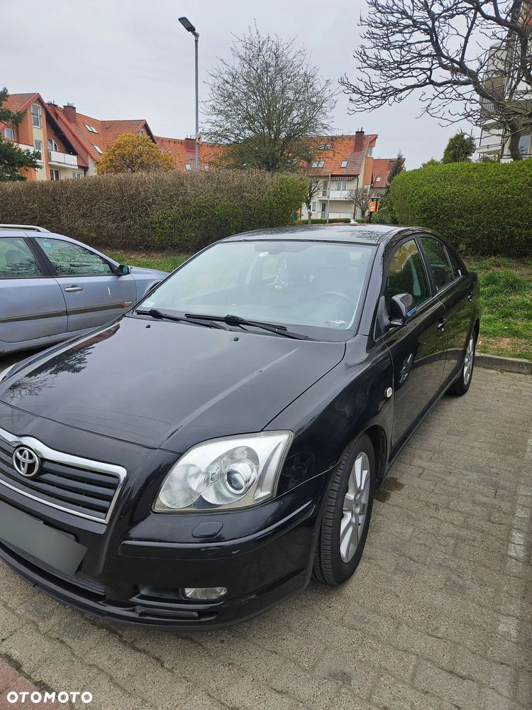 Toyota Avensis 2.0 VVT-i Executive - 2