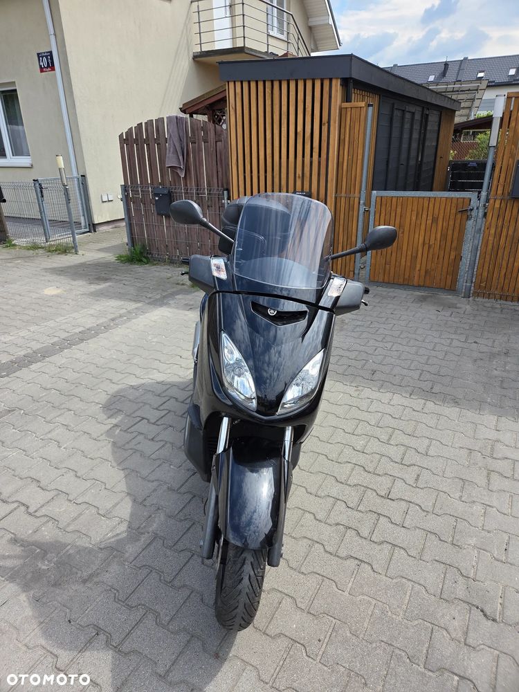 Yamaha X-max - 6