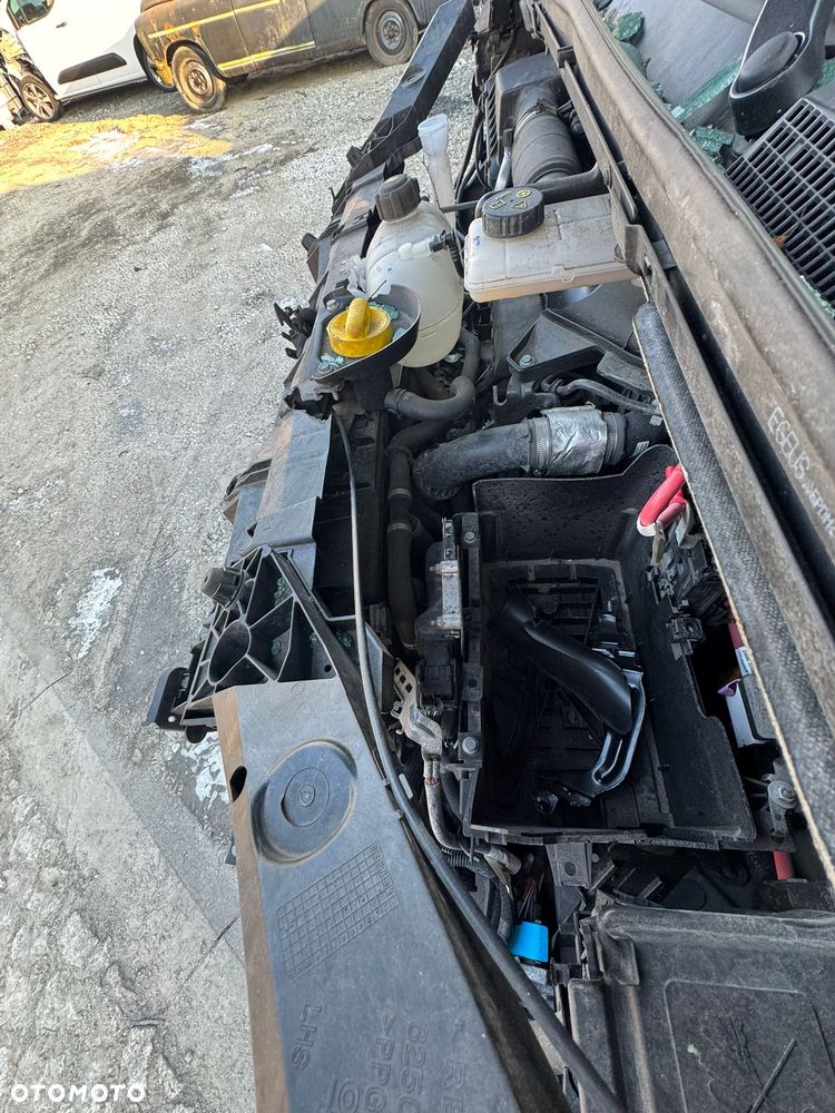 Renault Trafic 2.0 DCI Klimatyzacja! Mały przebieg! - 8