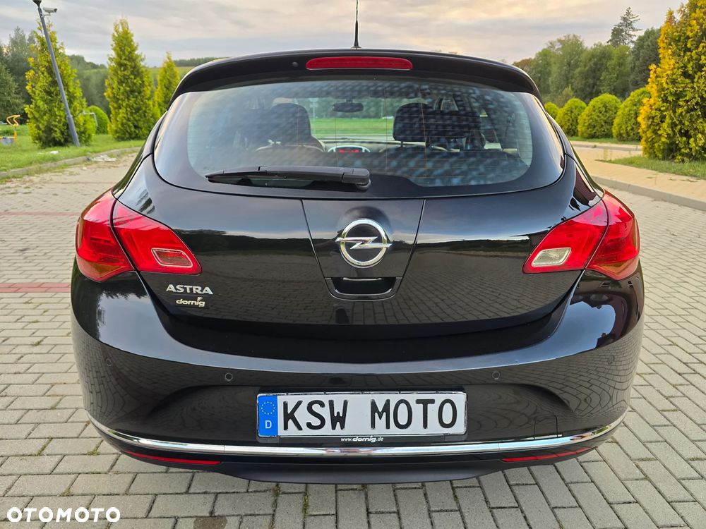 Opel Astra 1.4 Turbo Edition - 8