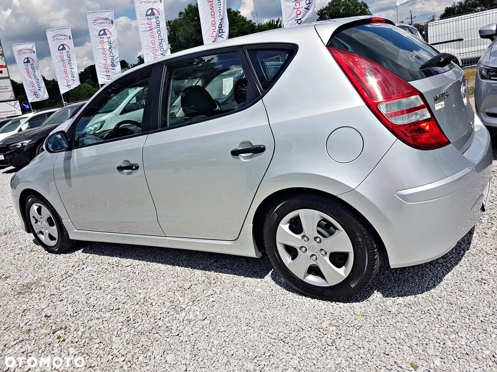 Hyundai i30 i30cw 1.4 UEFA EURO 2012 Edition - 31