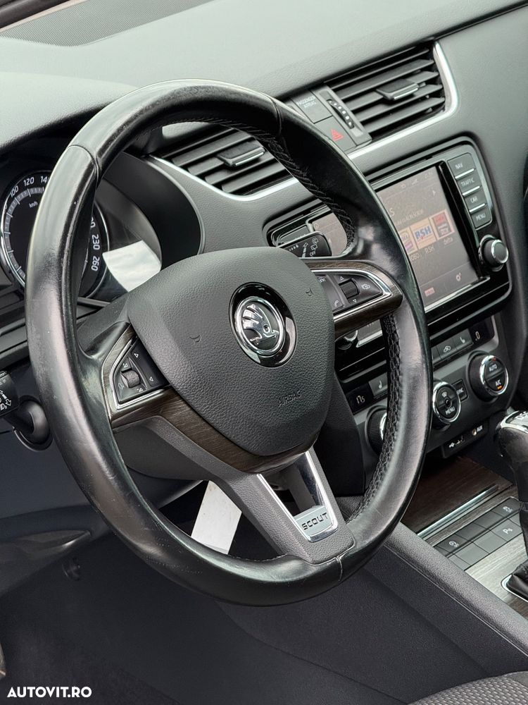 Skoda Octavia 2.0 TDI (Green tec) 4x4 DSG Scout - 16