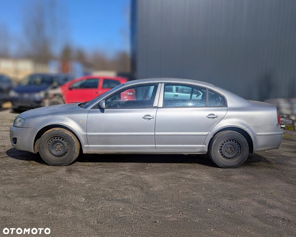 Skoda Superb I 2003 1.9 TDI 130 KM - auto na części - 2