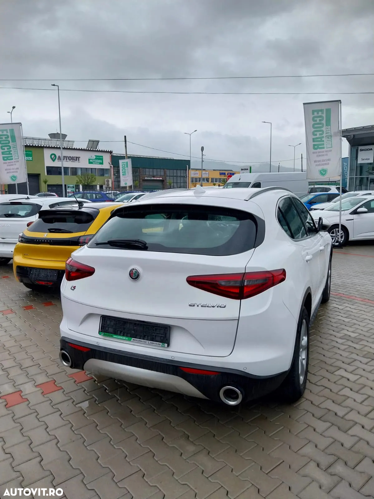 Alfa Romeo Stelvio - 2