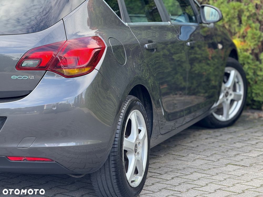 Opel Astra 1.4 Selection - 6