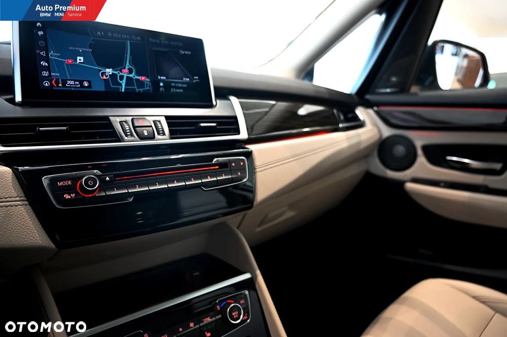 BMW Seria 2 220i Gran Tourer Luxury Line - 7