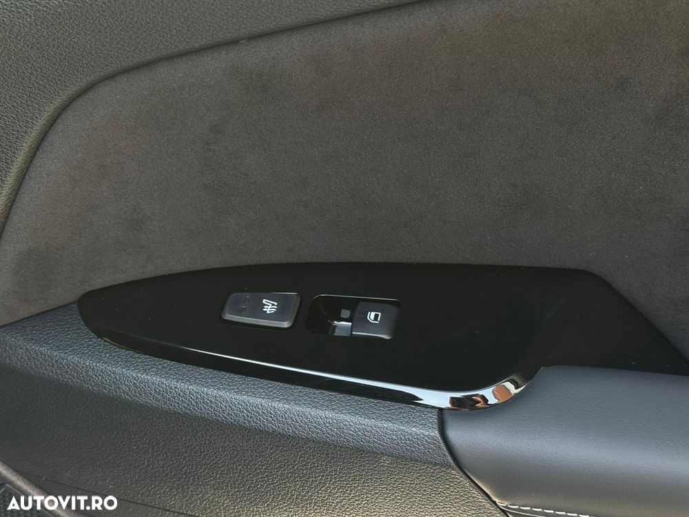 Kia Sportage 1.6 T-GDI PHEV 6AT 4x4 GT Line - 22