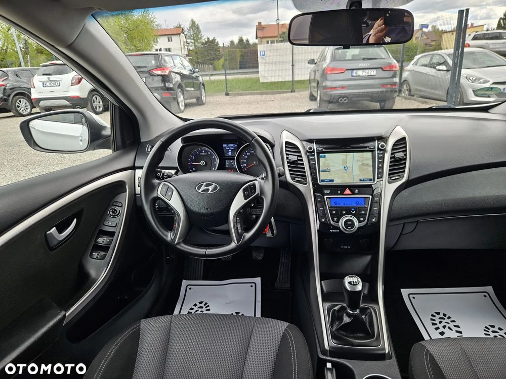 Hyundai i30 1.4 Fifa World Cup Edition - 18